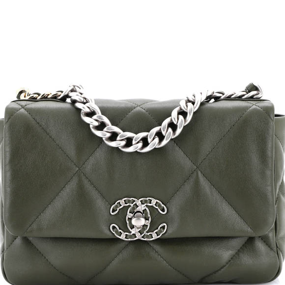 Chanel Medium 19 Flap Bag Quilted Leather - Picture 1 of 5